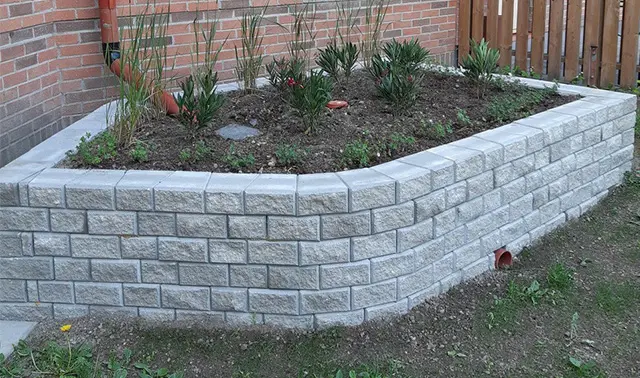 Växtbädd som samlar upp vatten.