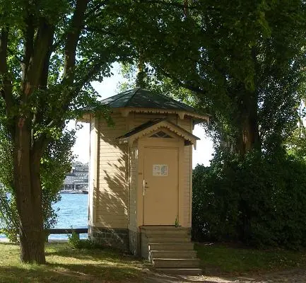 Mareografen på Skeppsholmen.