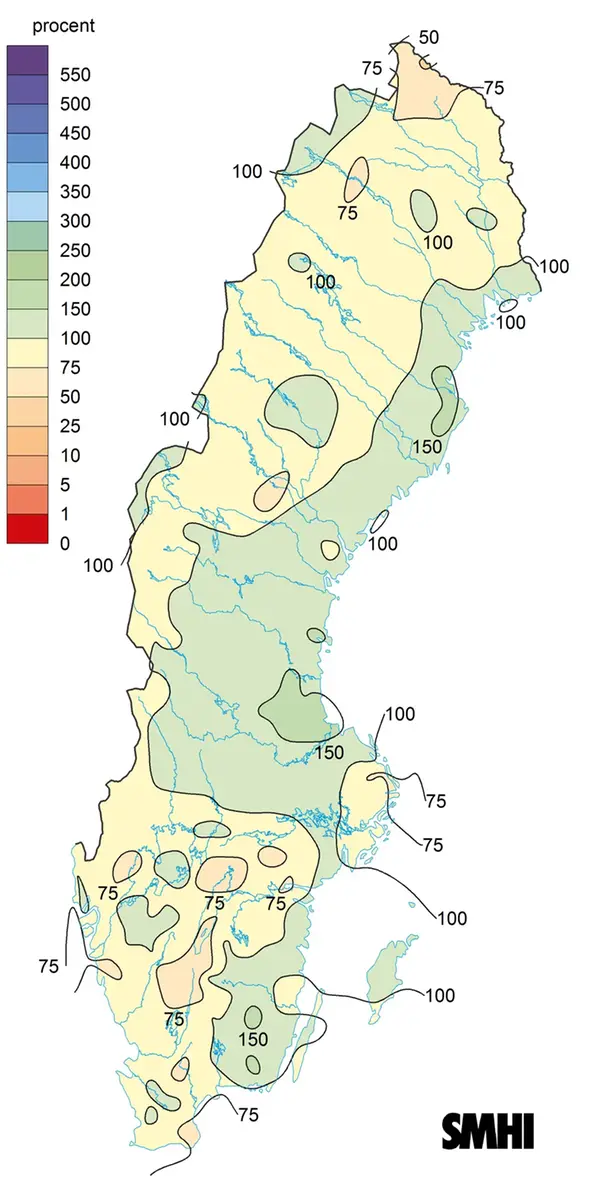 Sverigekarta över nederbörden i procent av den normala, sommaren 2021 (normalperiod 1991-2020).