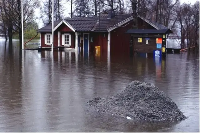Turistbyrån i Arvika översvämmades 2000