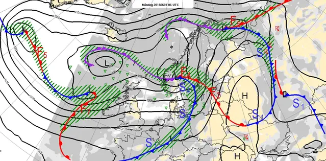 Väderläget kl 6 UTC den 1 juni 2015